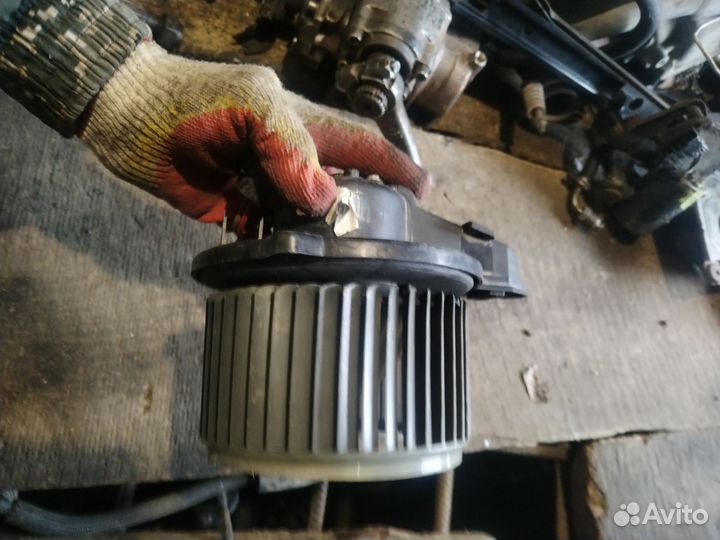 Мотор печки ауди а6с5/Audi A6c5