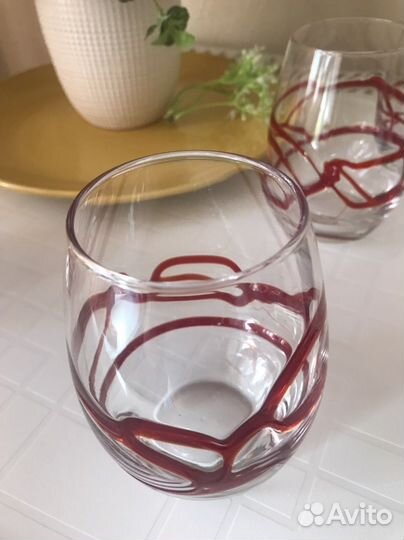 Стаканы для воды и напитков