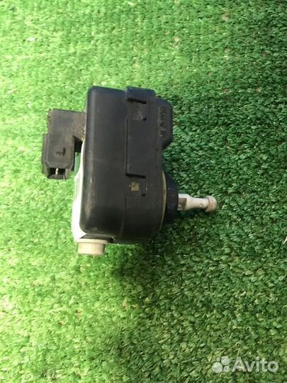 Корректор фар Nissan Note E11