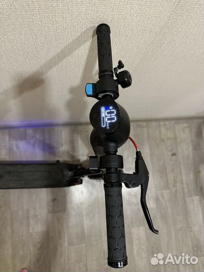 Электросамокат kugoo es2