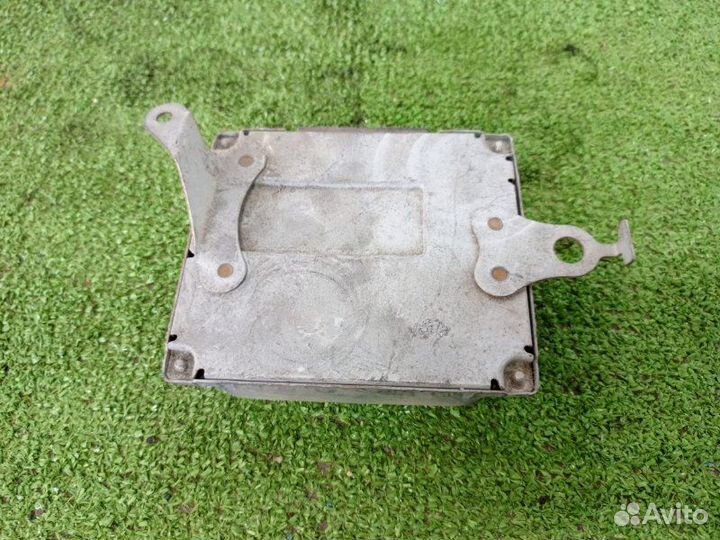 Блок управления пневмоподвески Lexus Rx