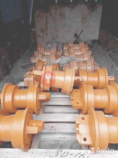 Каток поддерживающий Hitachi EX350K-5 FT3724