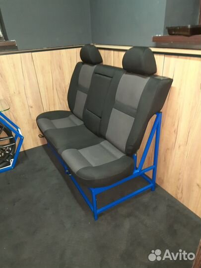 Сиденья задние volkswagen golf