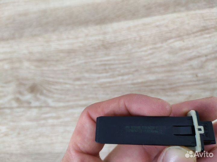 Датчик температуры воздуха в салоне Bmw X5 Рест