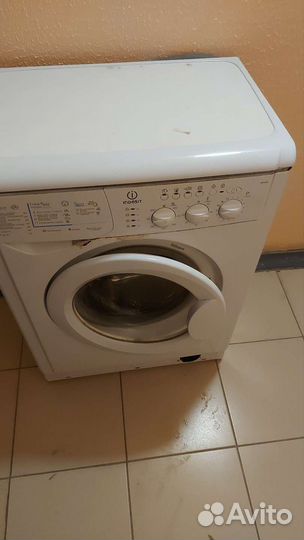 Стиральная машина indesit