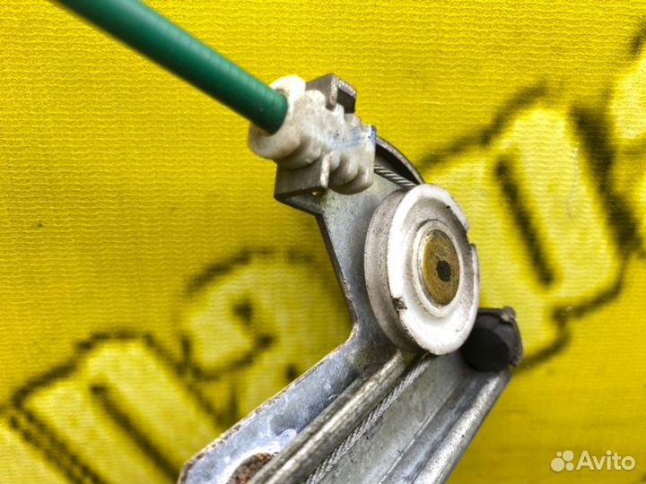 Стеклоподъемник задний правый Suzuki Wagon R Plus