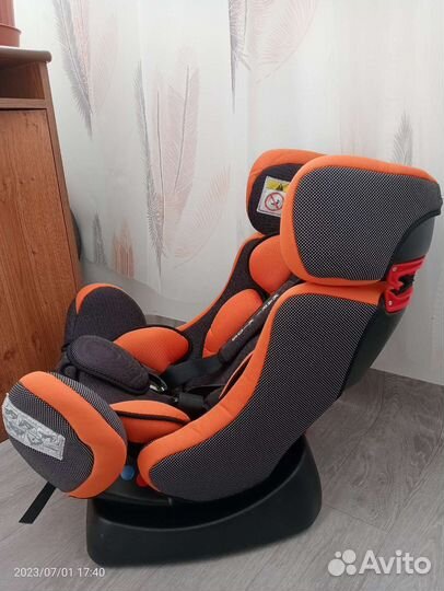 Автомобильное кресло 0-13 кг