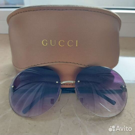 Солнцезащитные очки женские Gucci