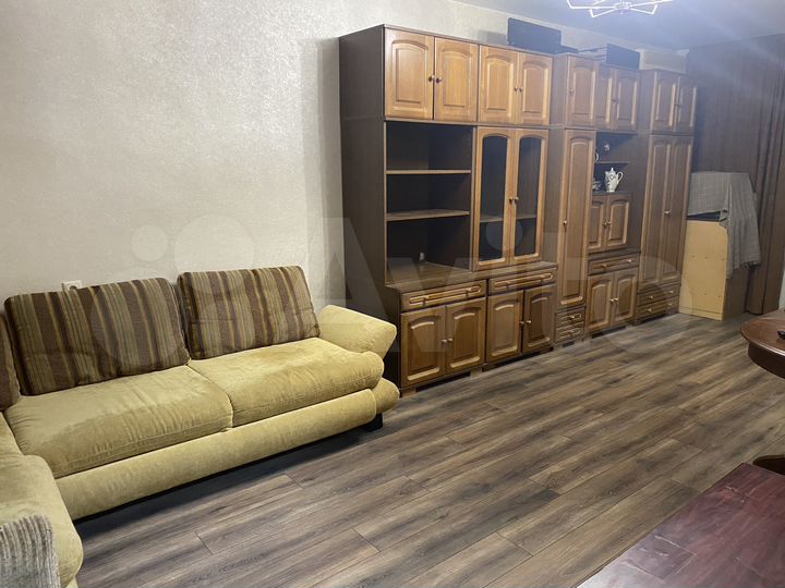 3-к. квартира, 80 м², 5/6 эт.