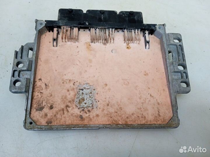 Блок управления двигателем Peugeot 206