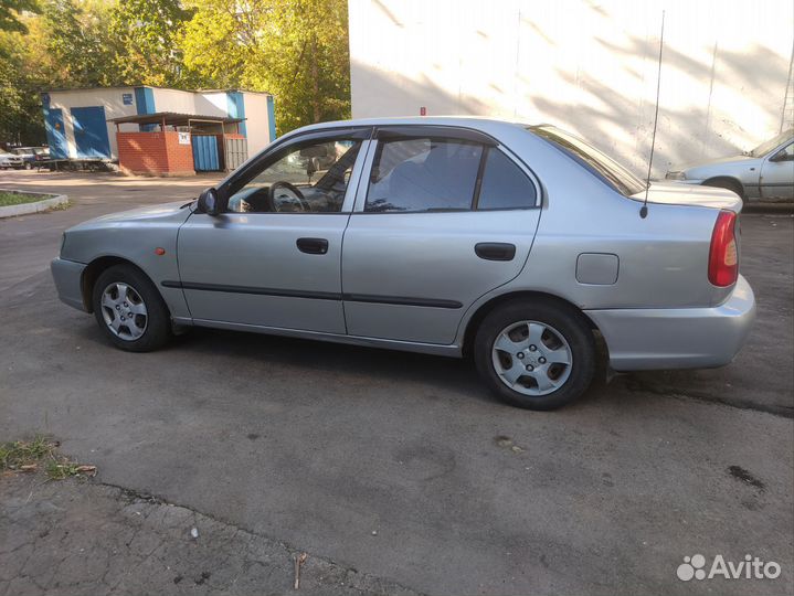Hyundai Accent 1.5 AT, 2005, 299 000 км