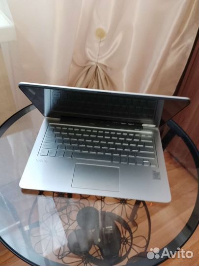 Ноутбук Sony vaio Fit (SVF11N1L2RP)