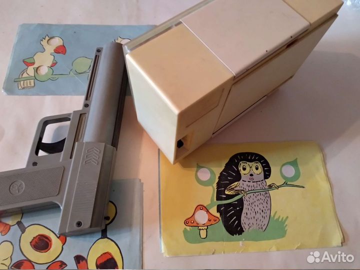 Игрушка Пистолет световой СССР