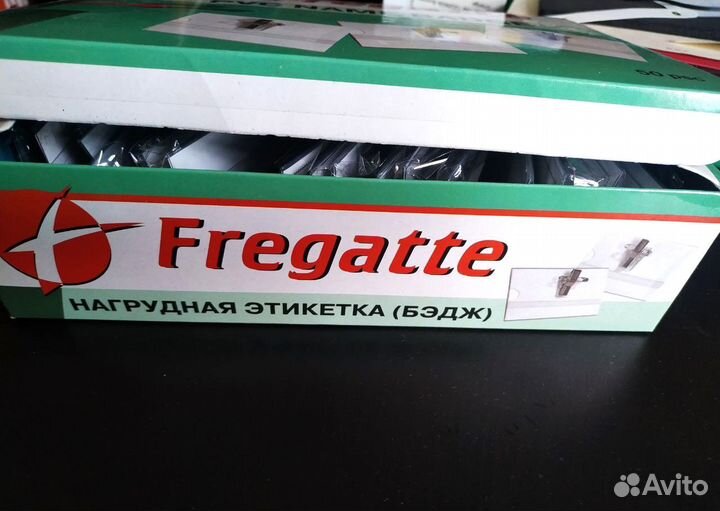 Бейдж горизонтальный зажим/булавка 34 шт. остаток