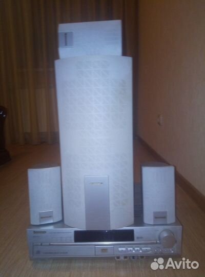 Продаю домашний кинотеатр Рanasonic-6 колонок