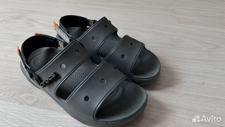 Сандалии мужские crocs