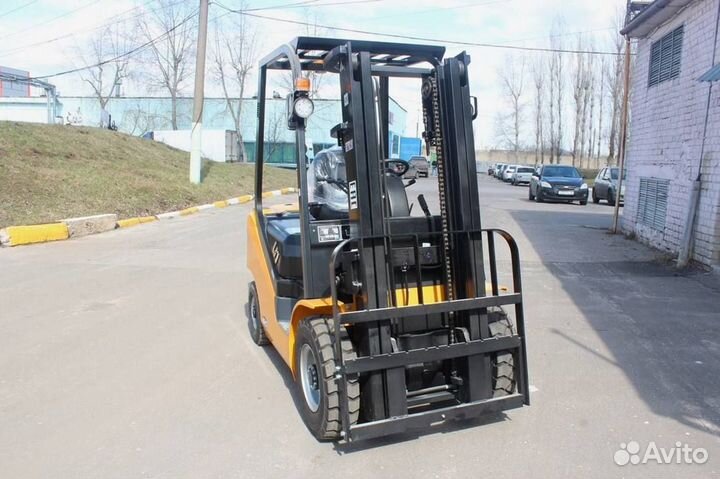 Вилочный погрузчик UN Forklifts FD20, 2023