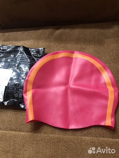 Шапочка для плавания новая