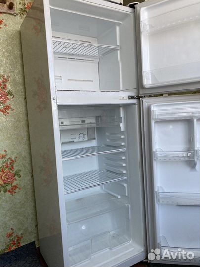 Холодильник