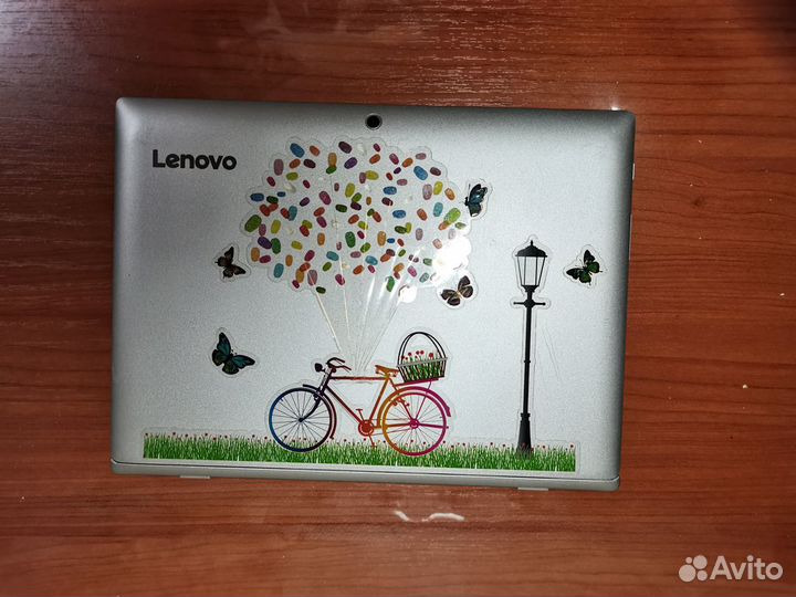 Планшет Lenovo с клавиатурой