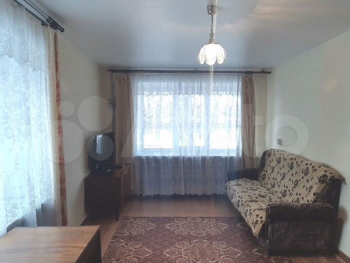 1-к. квартира, 33 м², 1/4 эт.