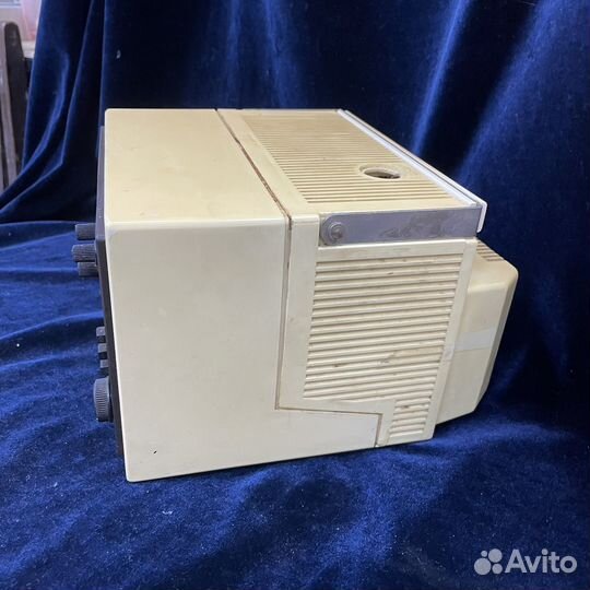 Телевизор Silelis 16Тб-403Д СССР шилялис ч/б (Сзр)