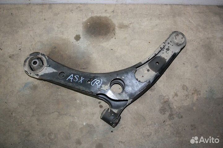 Рычаг передний нижний правый Mitsubishi ASX I рестайлинг 2 (2016—2020)