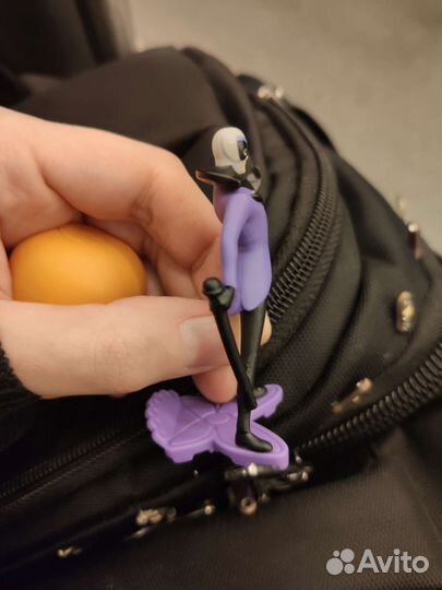 Леди Баг Киндер 2022 Бражник павлин Новый фигурка