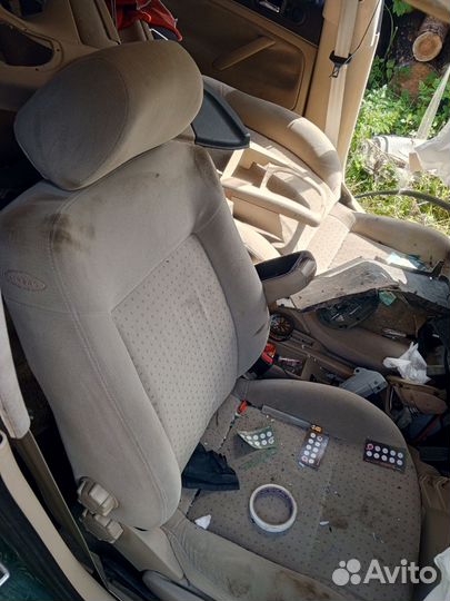 Запчасти на volkswagen passat b5