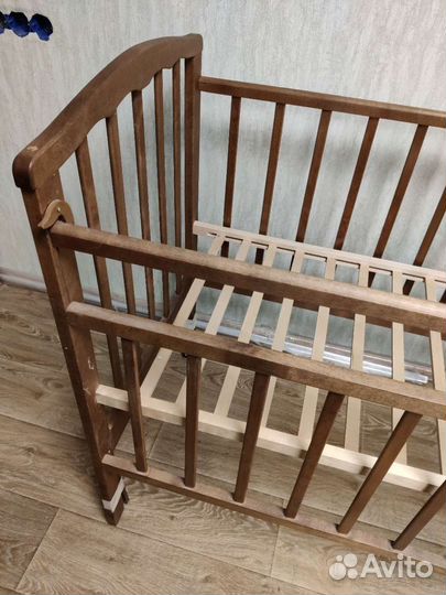 Кроватка детская