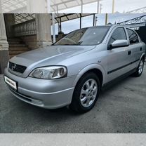 Opel Astra 1.6 MT, 2002, 300 000 км, с пробегом, цена 390 000 руб.