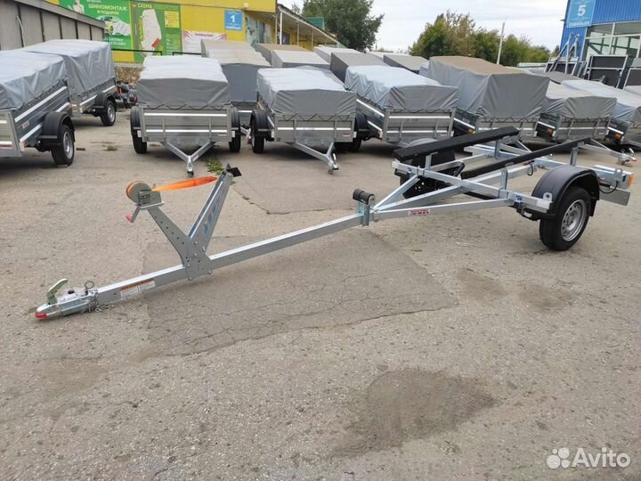 Лодочный прицеп Спутник длинной 4910 мм