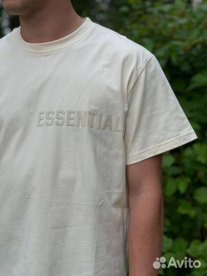 Essentials футболка
