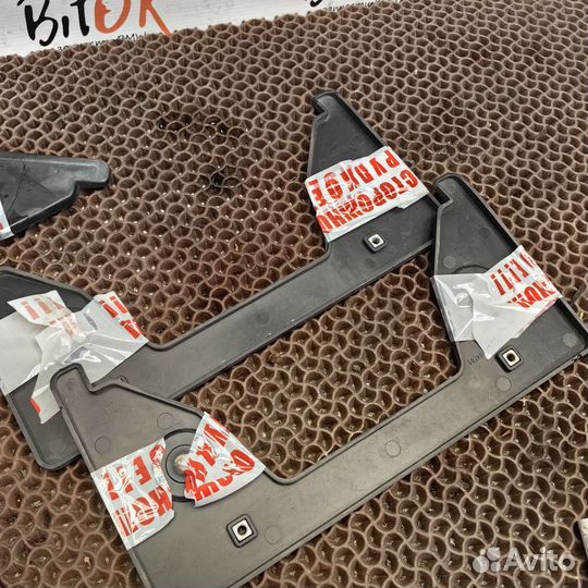 Рамка заднего номерного знака BMW x1 e84 g30 f30