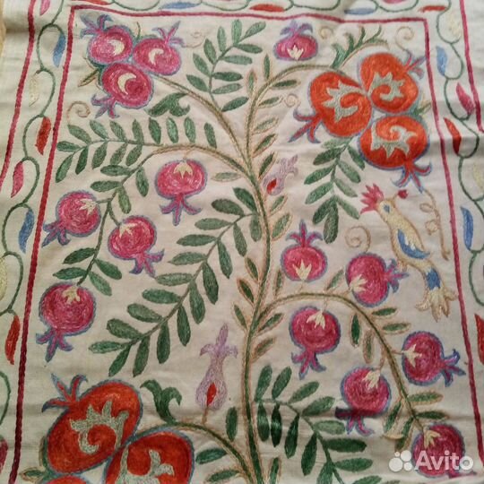 Узбекское сюзане. Ручная вышивка. Панно, дорожка