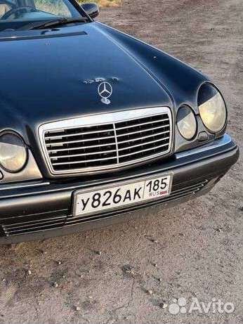 Mercedes-Benz E-класс 4.2 AT, 1997, 260 000 км