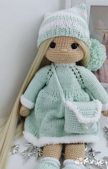 Кукла ручной работы с одеждой