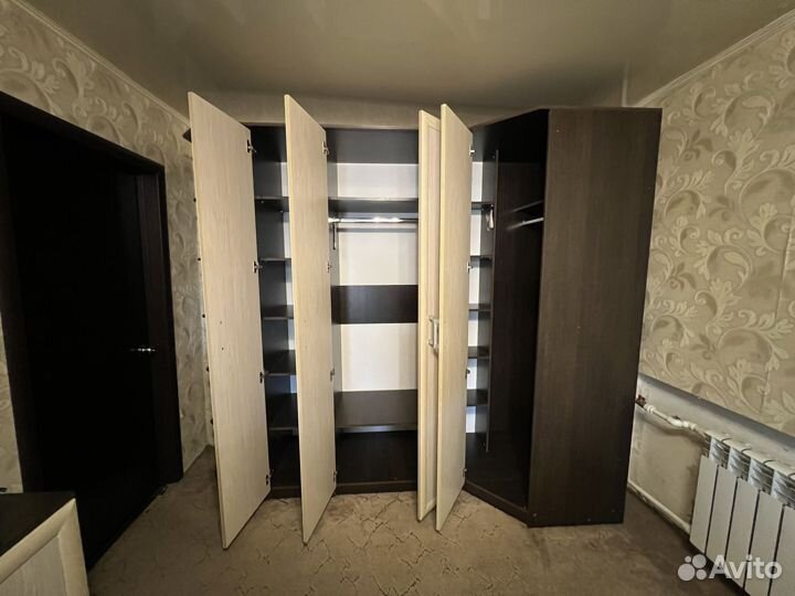 Продам спальный гарнитур бу