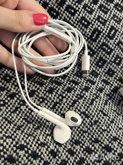 Оригинальные Apple EarPods Lightning