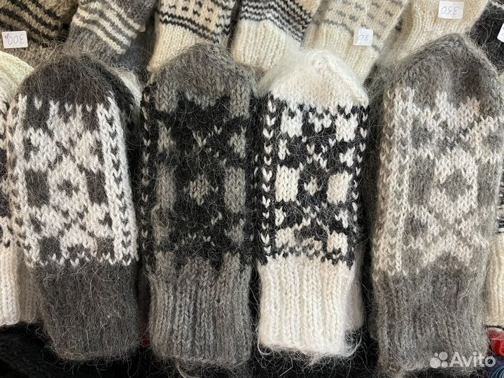 Варежки новые