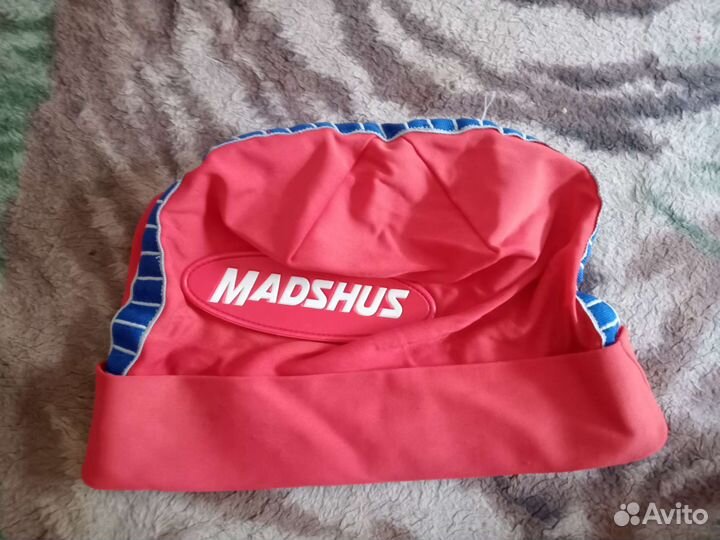 Лыжная фирменная гоночная шапка madshus