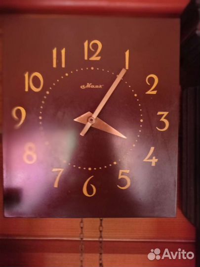 Часы настенные ходики Маяк