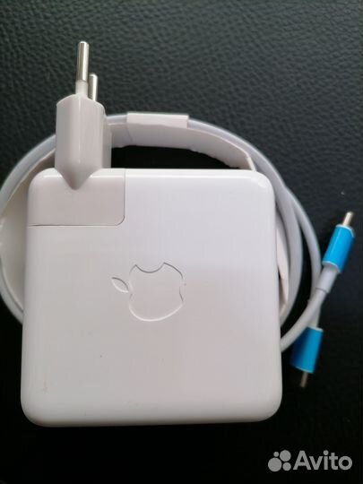 Зарядное устройство для Маcbook с USB Type C 61W