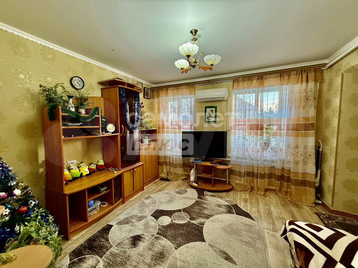 Дом 101 м² на участке 5 сот.