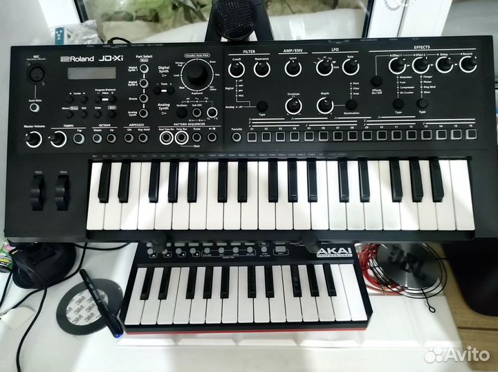 Синтезатор roland JD-XI