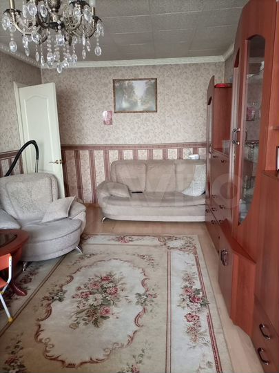 3-к. квартира, 61 м², 5/5 эт.