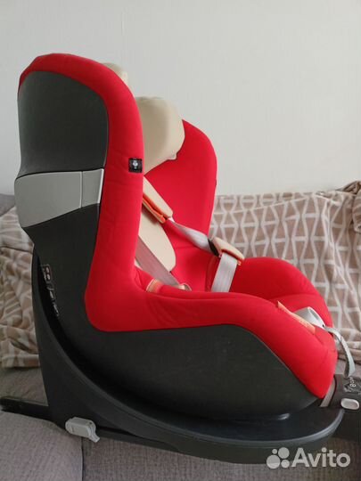 Детское кресло Cybex Sirona M2+Base M