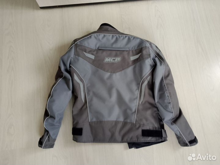 Мотокуртка мужская