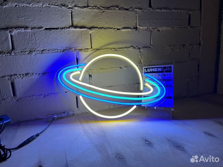 Неоновая вывеска в подарок