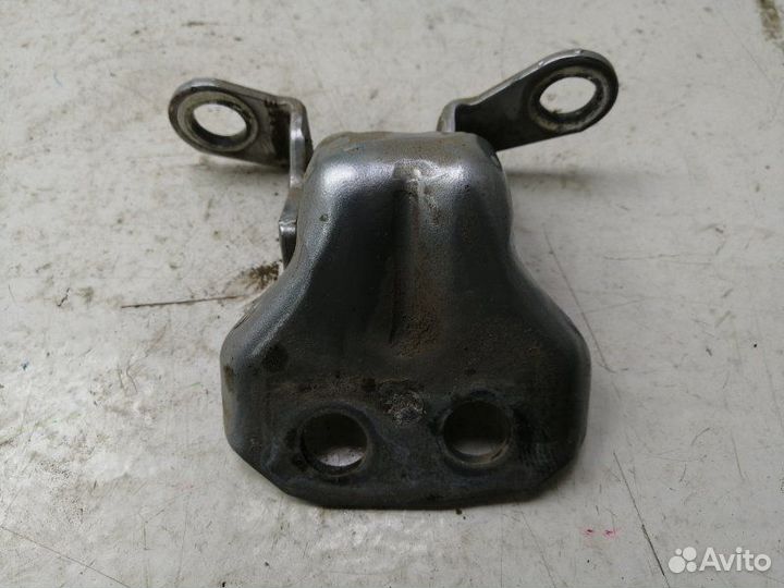 Петля двери задняя правая Ford Fusion CBK